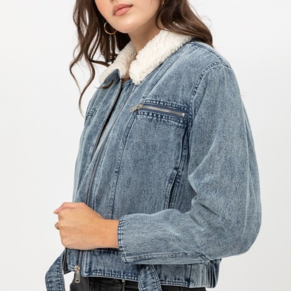 *1 LEFT*  - PRICE FIRM - Denim Jacket with Sherling Lining